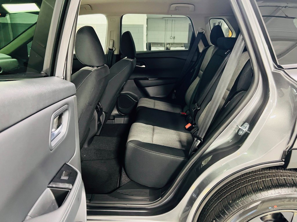 New 2026 Nissan Rogue SV FWD image 23