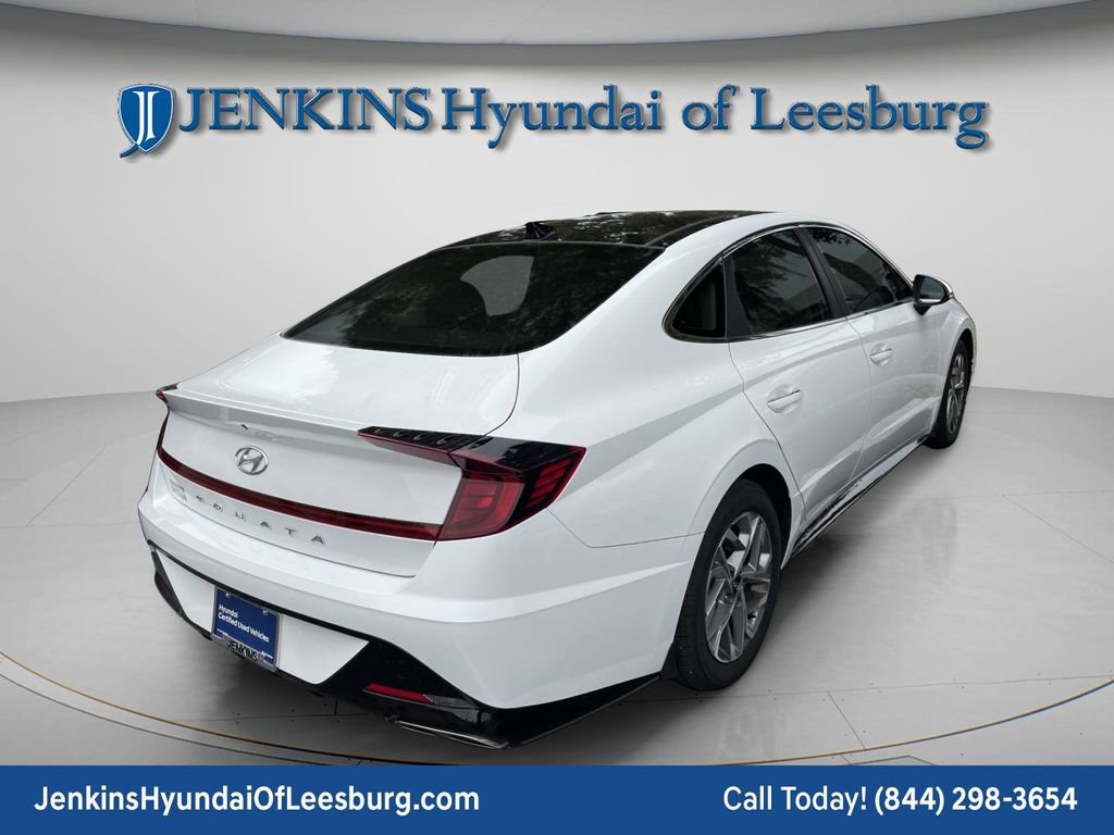 Certified 2023 Hyundai Sonata SEL w/ Convenience Package image 2