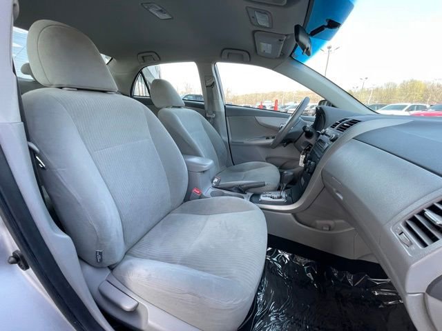 Used 2010 Toyota Corolla image 22