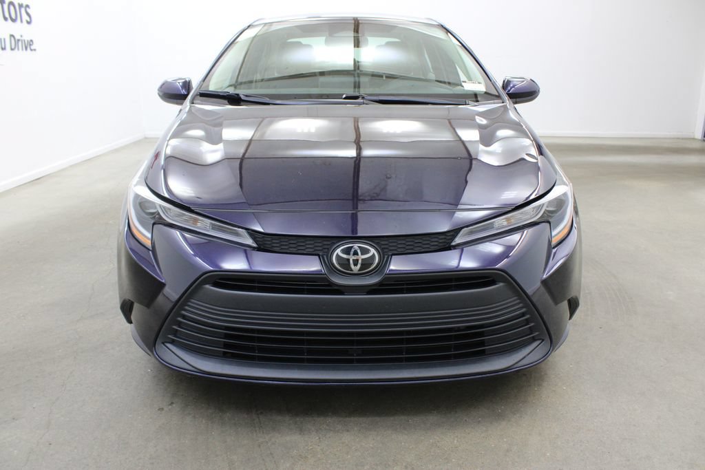 Used 2023 Toyota Corolla LE FWD image 7