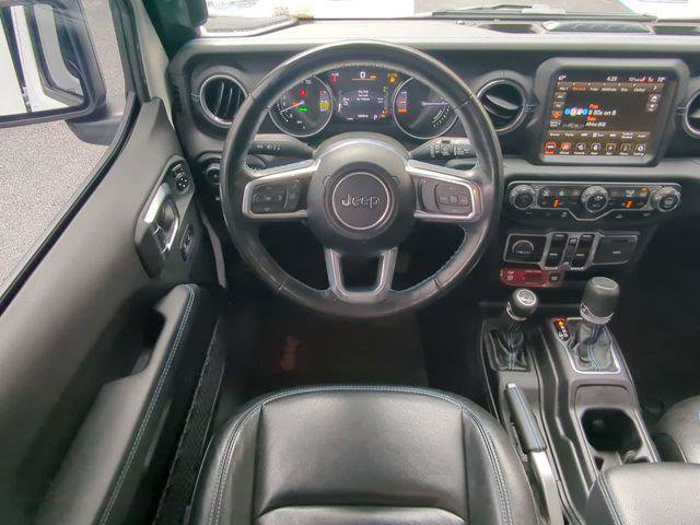 Certified 2022 Jeep Wrangler Unlimited Rubicon 4xe w/ Cold Weather Group image 18