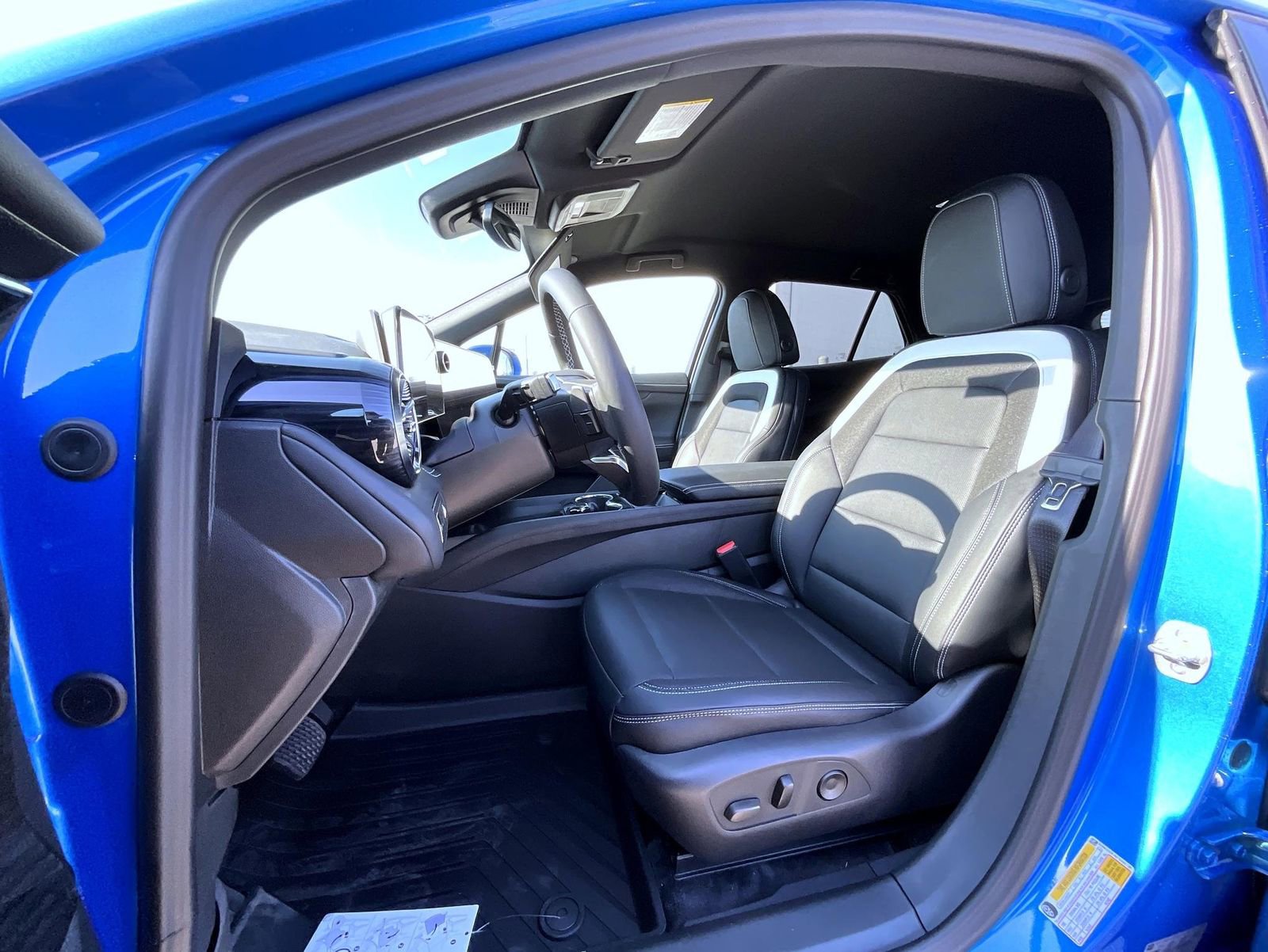 New 2026 Chevrolet Blazer EV LT image 10