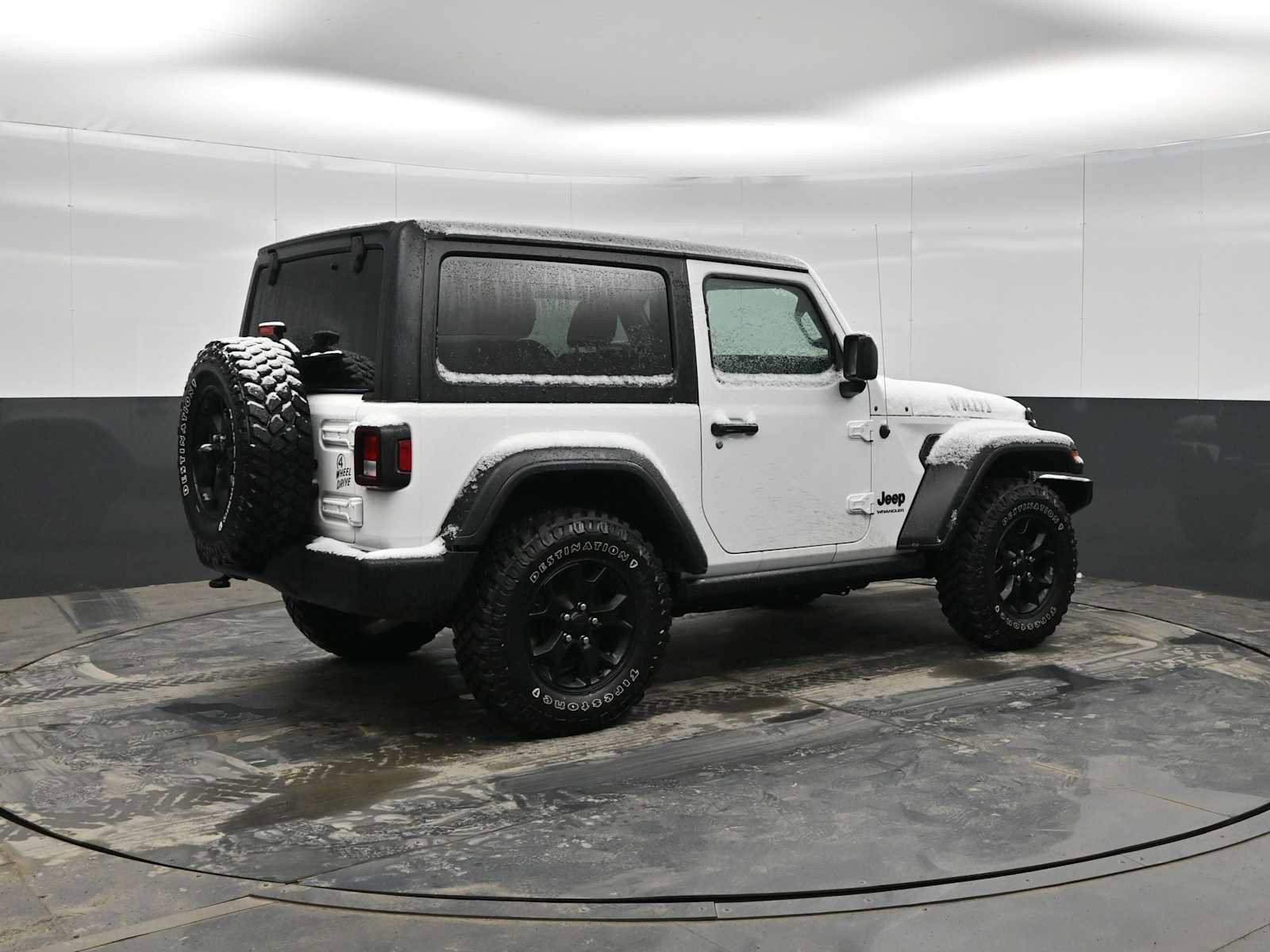 Used 2021 Jeep Wrangler Willys image 3