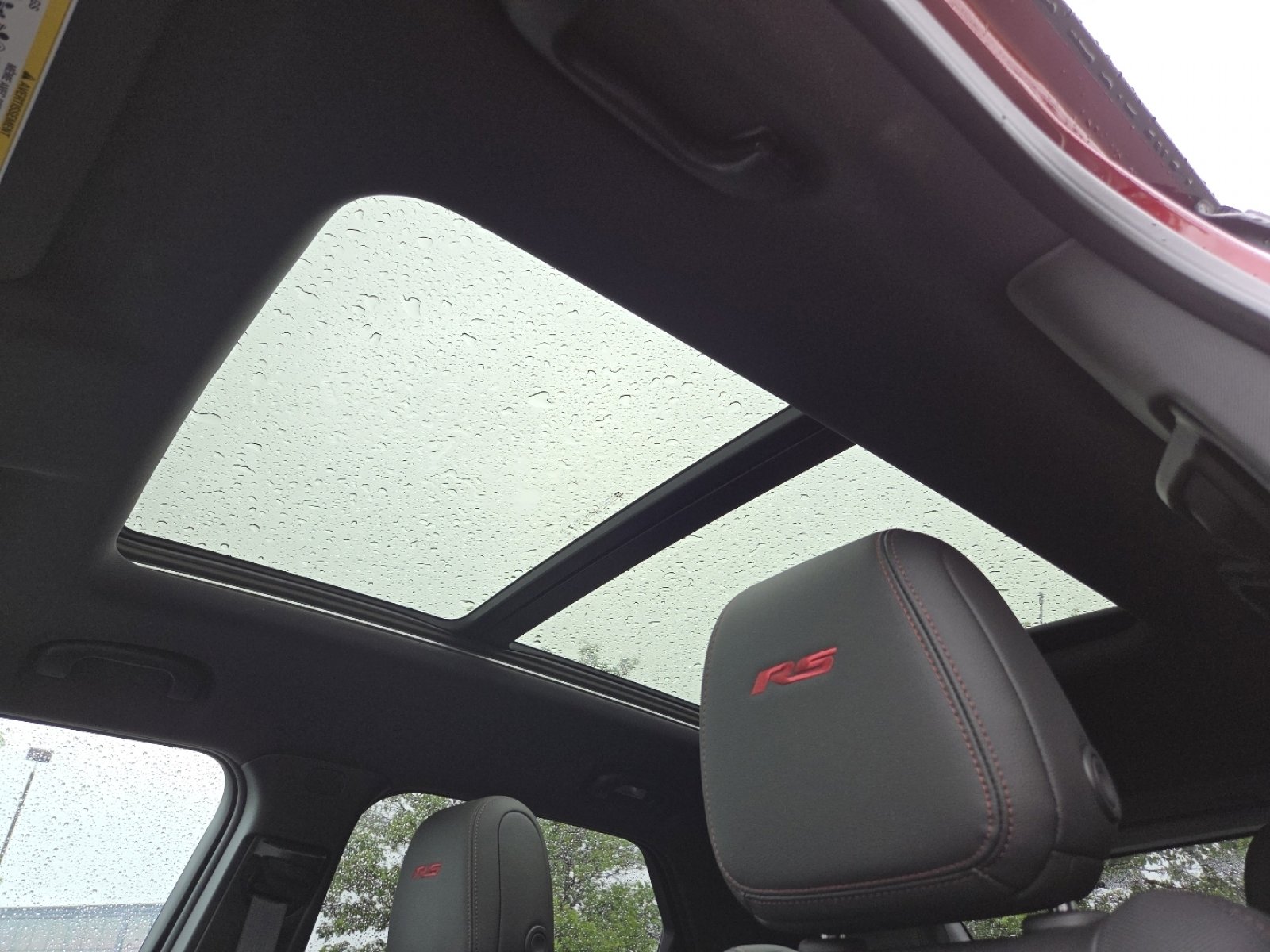 Used 2025 Chevrolet TrailBlazer RS w/ Convenience Package FWD image 3