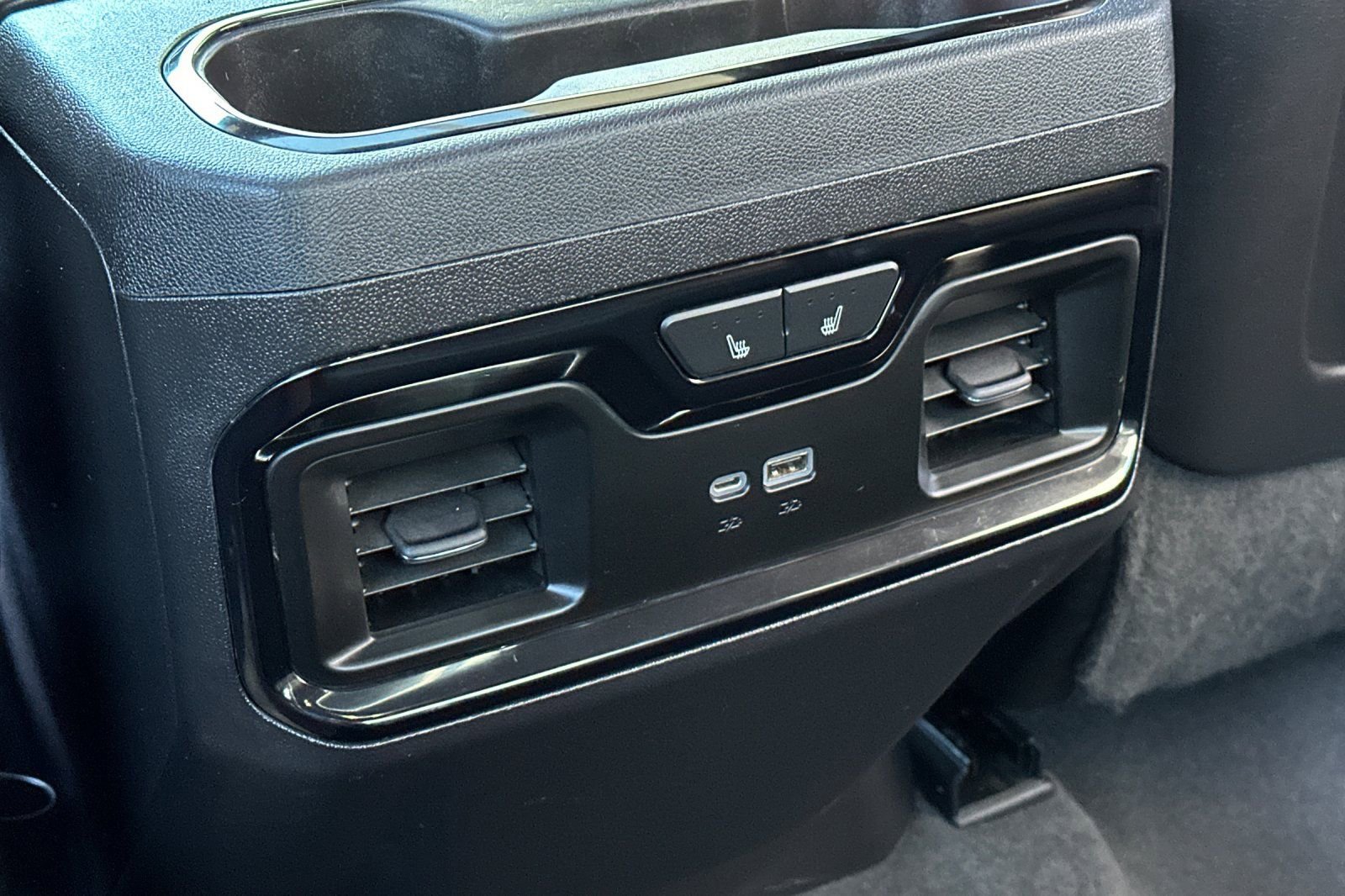 Used 2022 GMC Sierra 1500 AT4X image 14