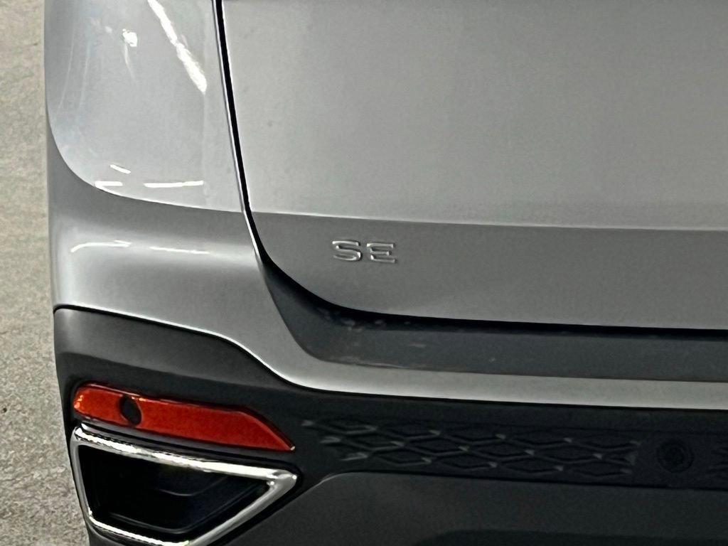 New 2026 Volkswagen Taos SE AWD/4WD image 35