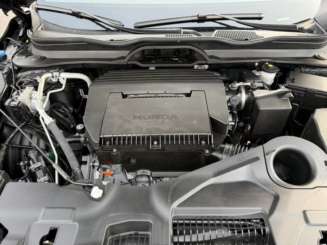 Used 2025 Honda Pilot TrailSport image 13