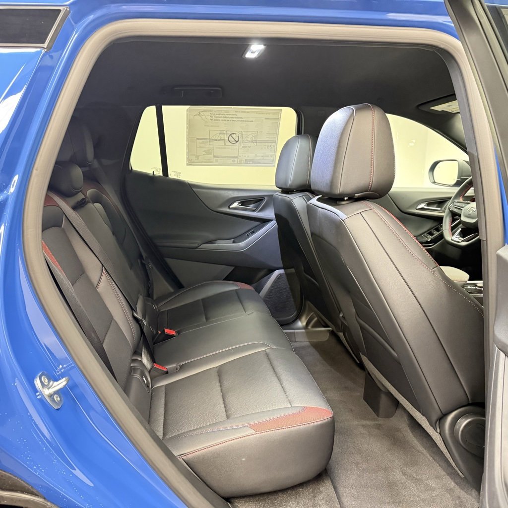 New 2026 Chevrolet Equinox RS w/ LPO, Floor Liner Package image 17