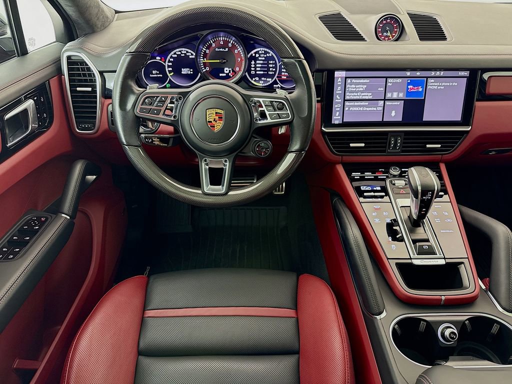 Certified 2021 Porsche Cayenne Turbo S AWD/4WD image 25