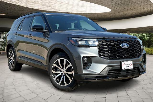 New 2025 Ford Explorer ST-Line image 16