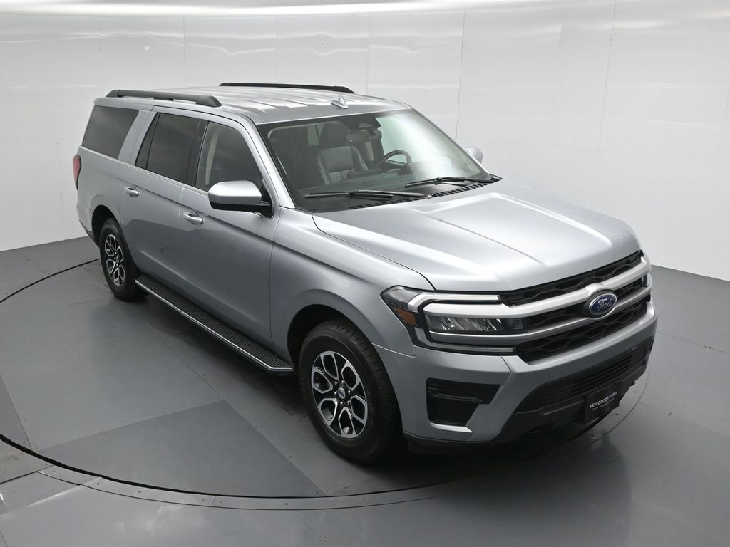 Certified 2023 Ford Expedition Max XLT image 44