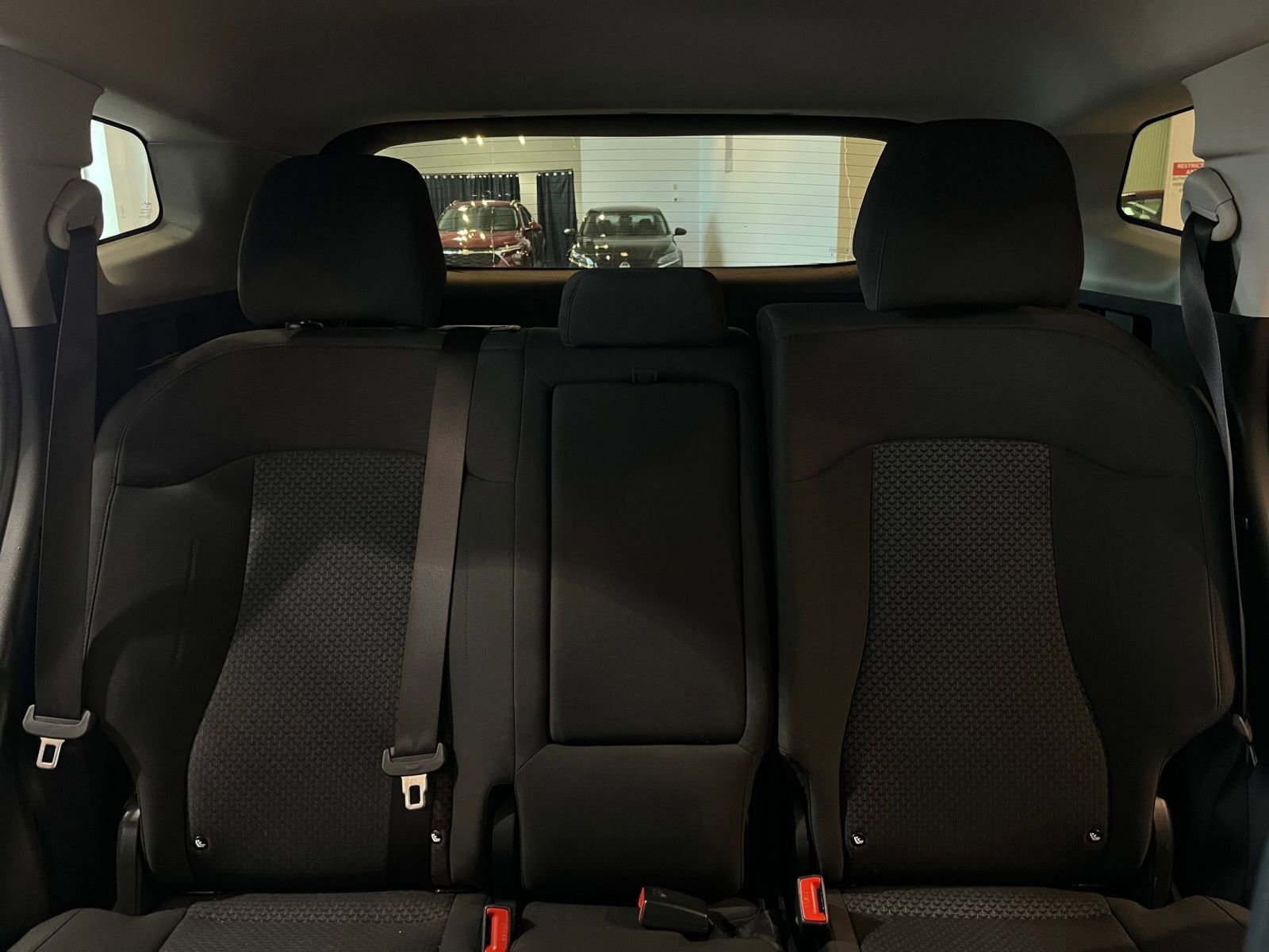 Used 2025 Kia Sportage LX image 38