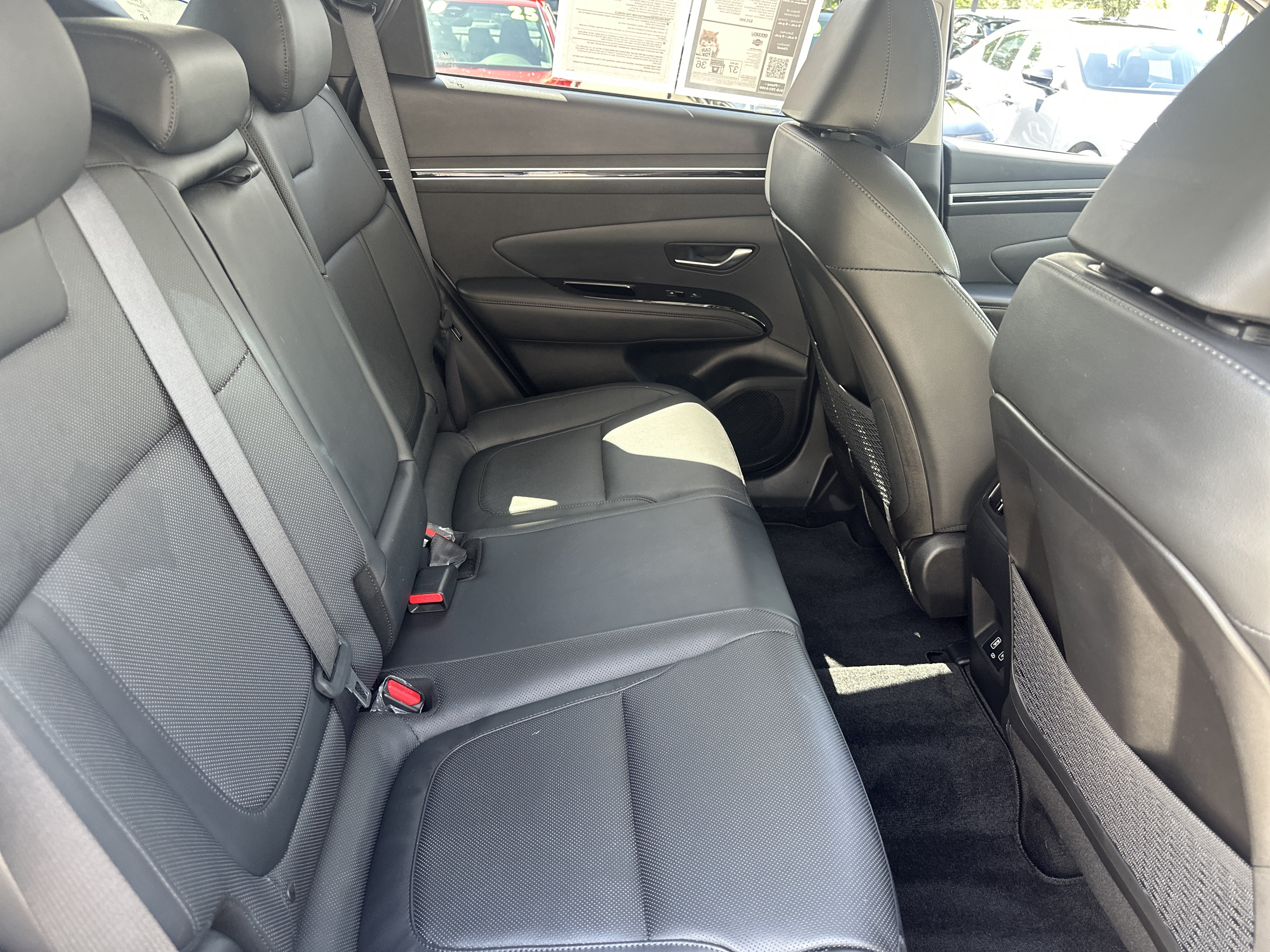 Used 2022 Hyundai Tucson Limited AWD/4WD image 14