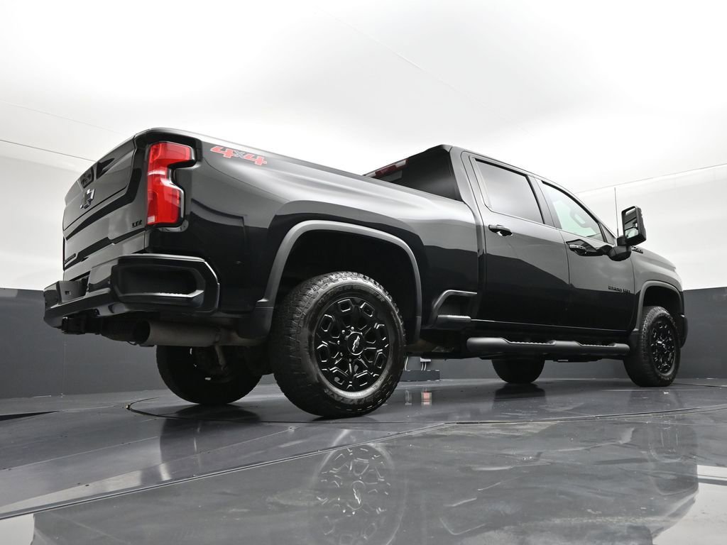 Used 2024 Chevrolet Silverado 2500 LTZ w/ LTZ Plus Package AWD/4WD image 24