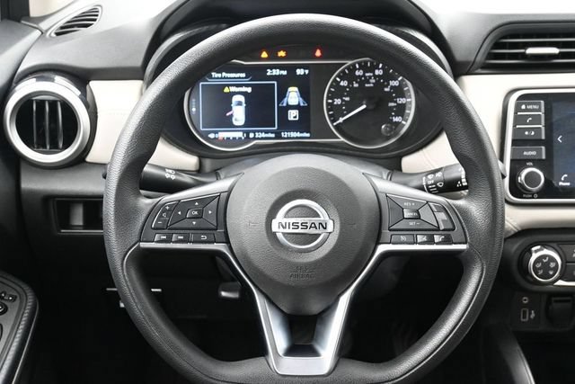 Used 2020 Nissan Versa SV FWD image 23