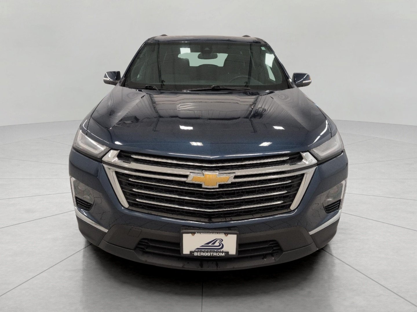 Used 2023 Chevrolet Traverse LT w/ LPO, Floor Liner Package AWD/4WD image 13
