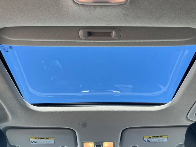 Used 2024 Hyundai Venue SEL FWD image 19