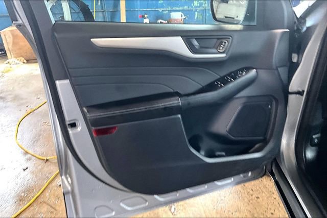 Used 2022 Ford Escape SE w/ Convenience Package image 18