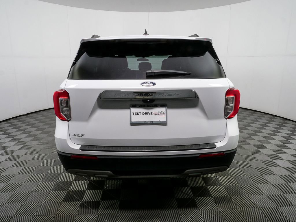 Used 2023 Ford Explorer XLT w/ Equipment Group 202A image 27