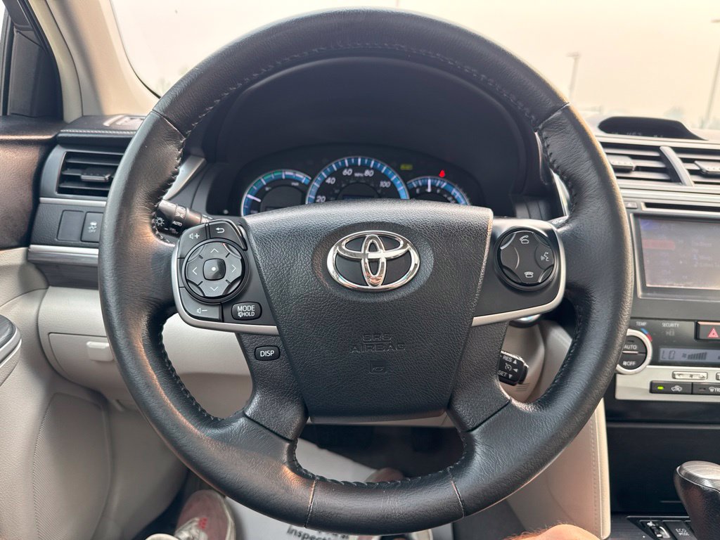 Used 2012 Toyota Camry XLE w/ Leather Pkg FWD image 12