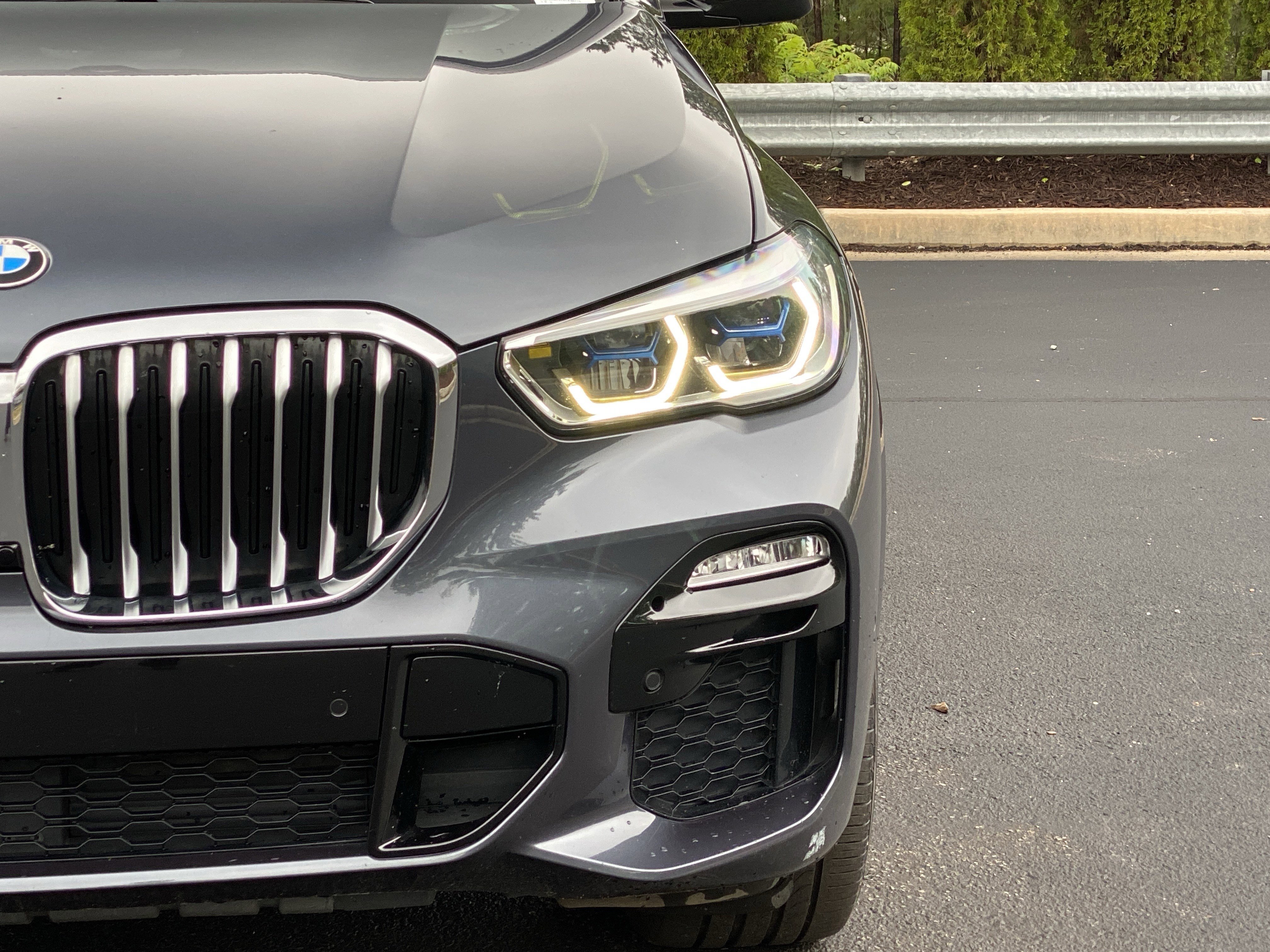 Used 2019 BMW X5 xDrive40i w/ M Sport Package AWD/4WD image 21