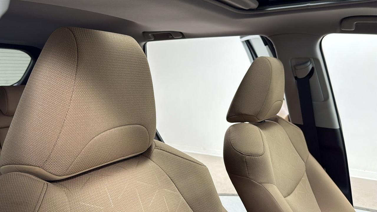 Certified 2025 Toyota RAV4 XLE w/ Convenience Package image 19