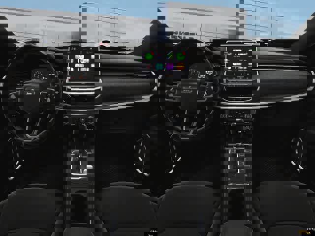 Certified 2024 Jeep Compass Latitude w/ Convenience Group image 18