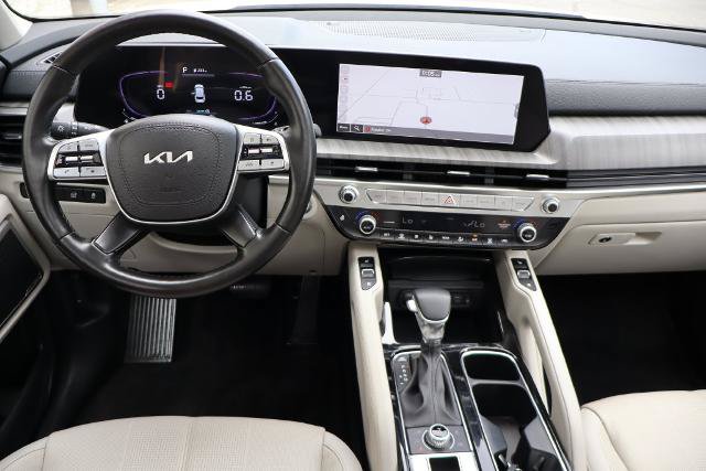 Used 2023 Kia Telluride EX w/ EX Captain's Chair Package AWD/4WD image 6