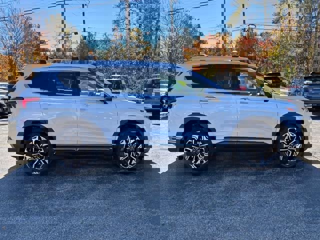 Used 2020 Hyundai Santa Fe Limited image 9