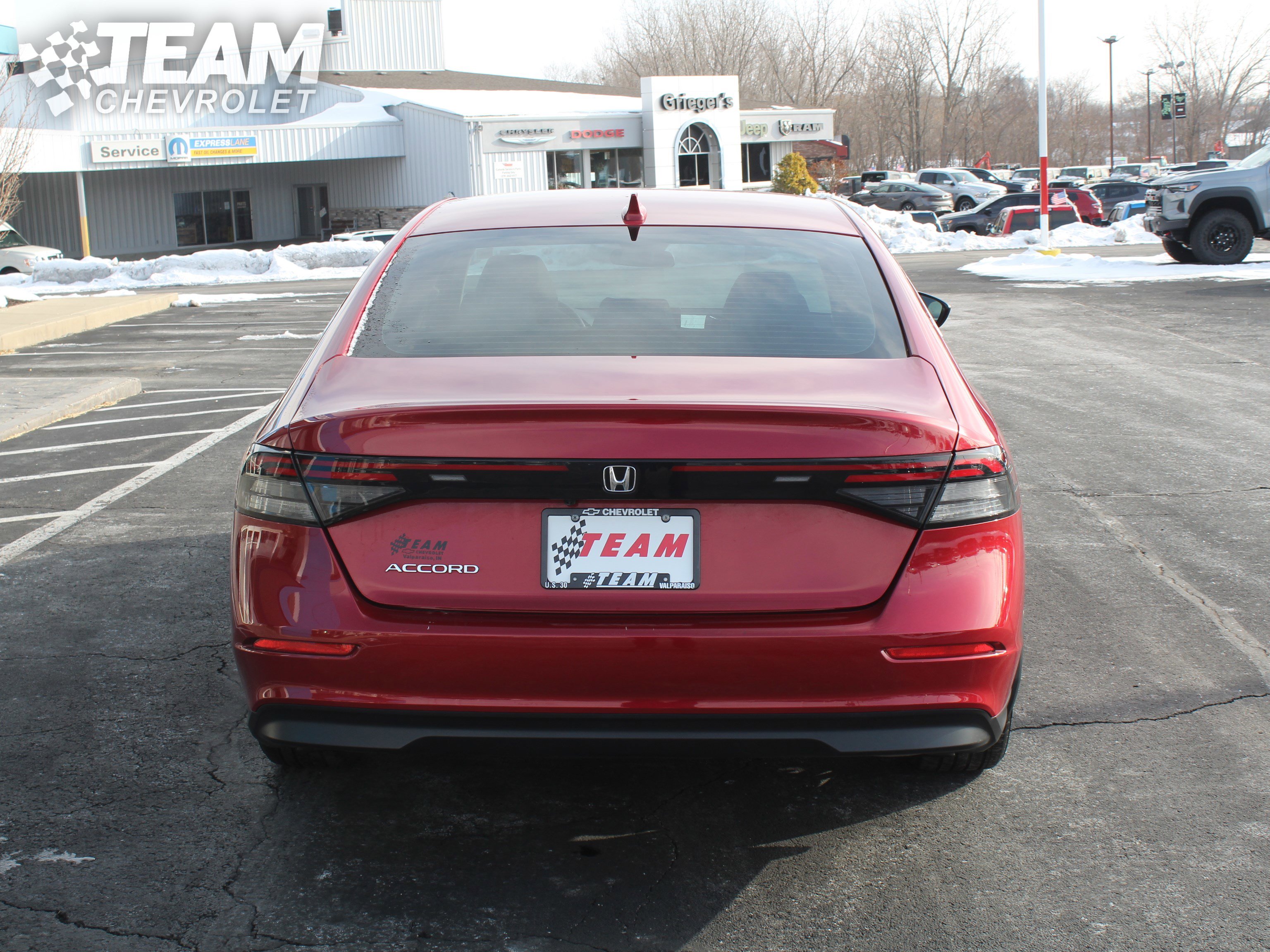 Used 2023 Honda Accord EX image 5
