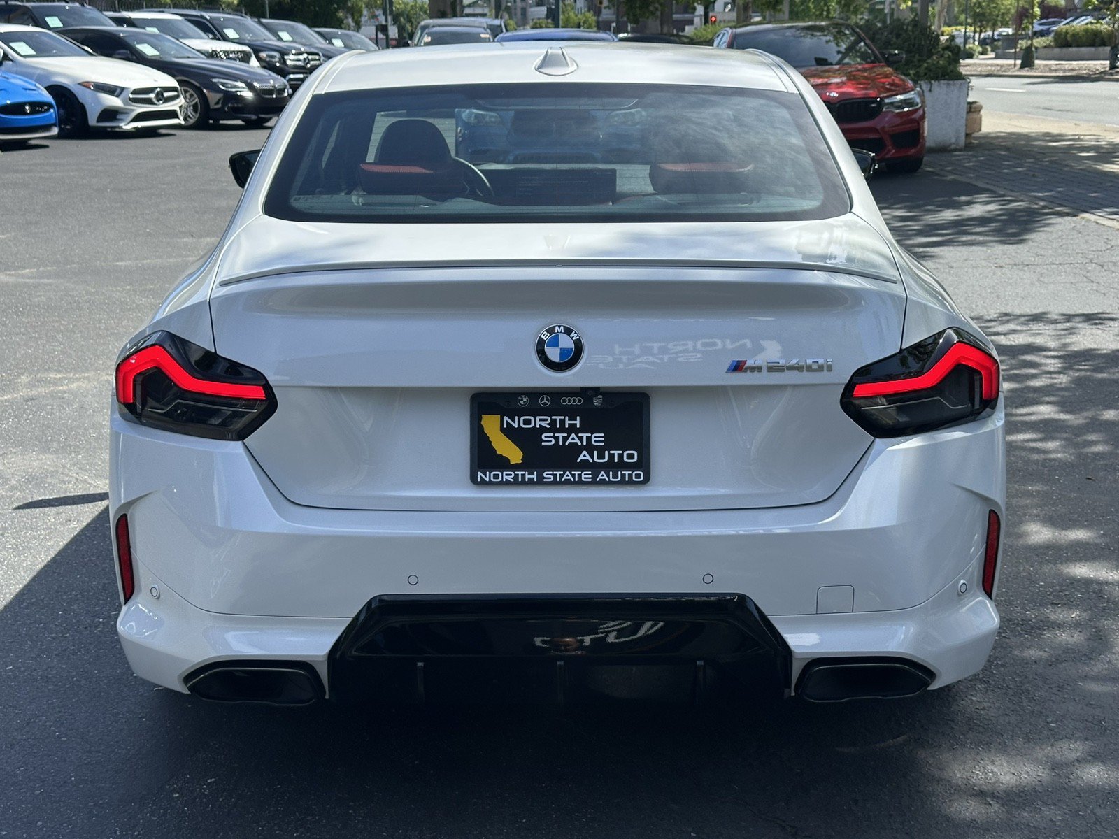 Used 2025 BMW M240i Coupe RWD image 10