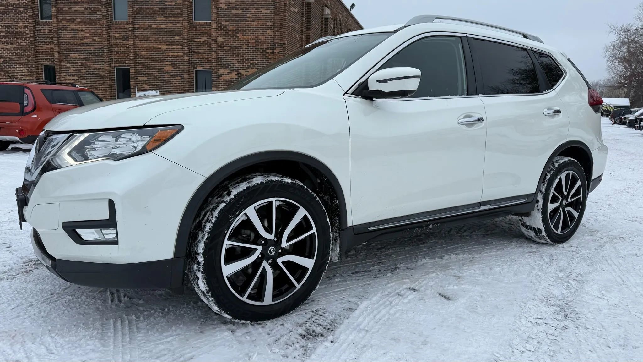 Used 2019 Nissan Rogue SL w/ Premium Package