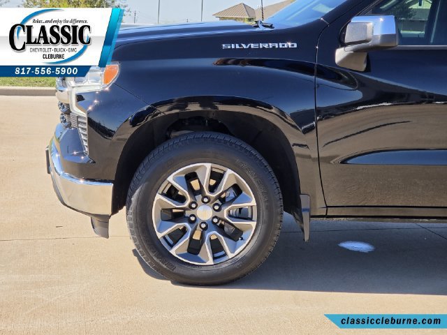 Used 2023 Chevrolet Silverado 1500 LT RWD image 12