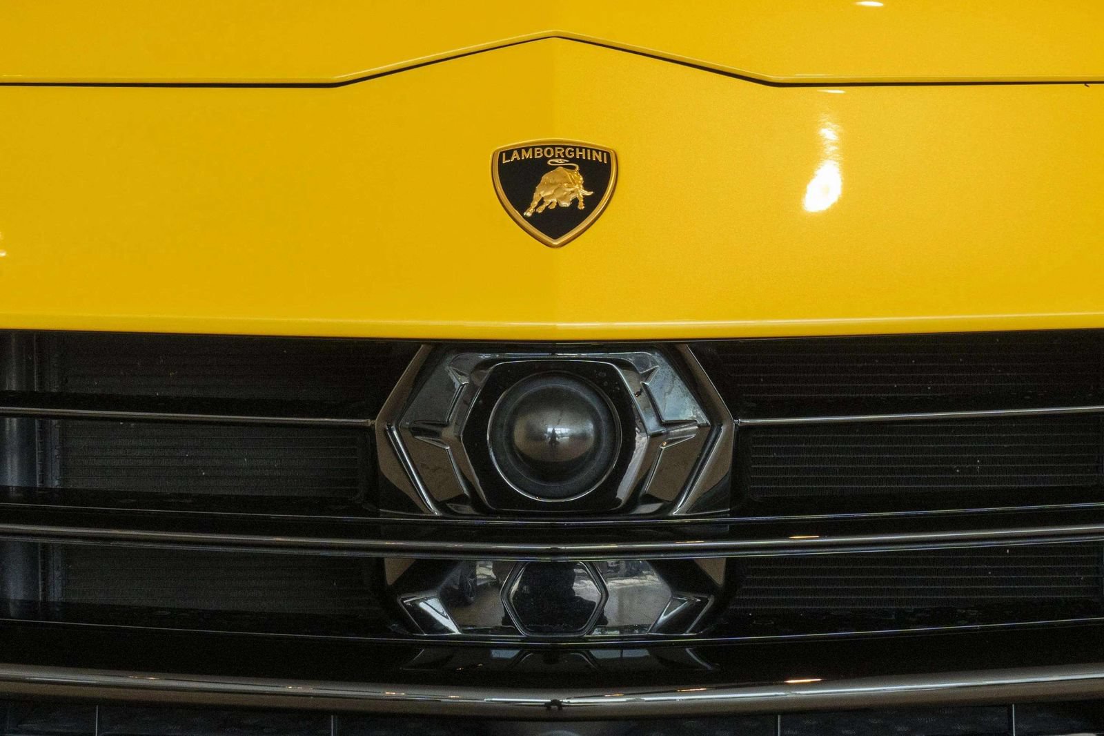 Used 2024 Lamborghini Urus Performante AWD/4WD image 79