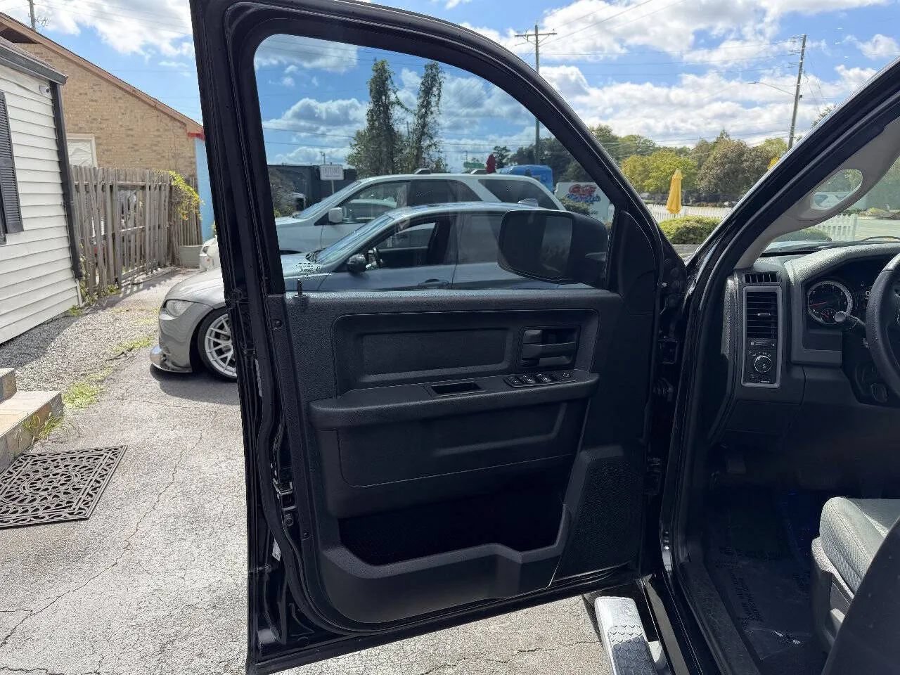 Used 2015 RAM 1500 Express AWD/4WD image 13