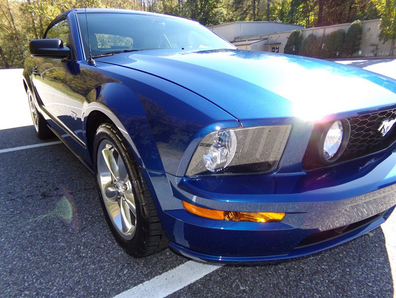 Used 2008 Ford Mustang GT RWD image 11