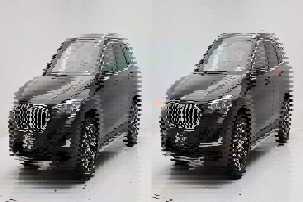 Used 2021 BMW X1 xDrive28i image 5