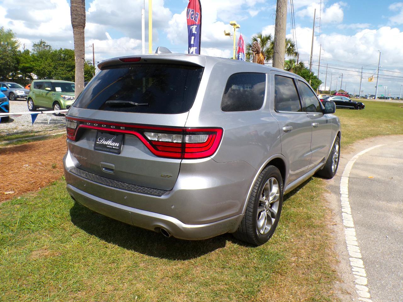 Used 2019 Dodge Durango GT RWD image 7