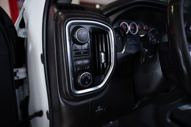 Used 2022 Chevrolet Silverado 3500 LT w/ Convenience Package image 15