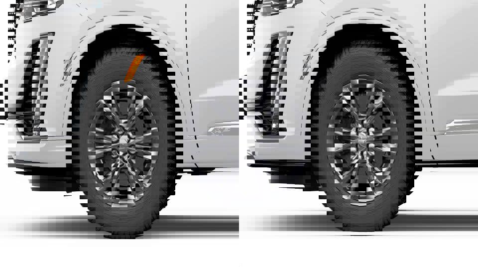 New 2025 Cadillac XT6 Luxury FWD image 38