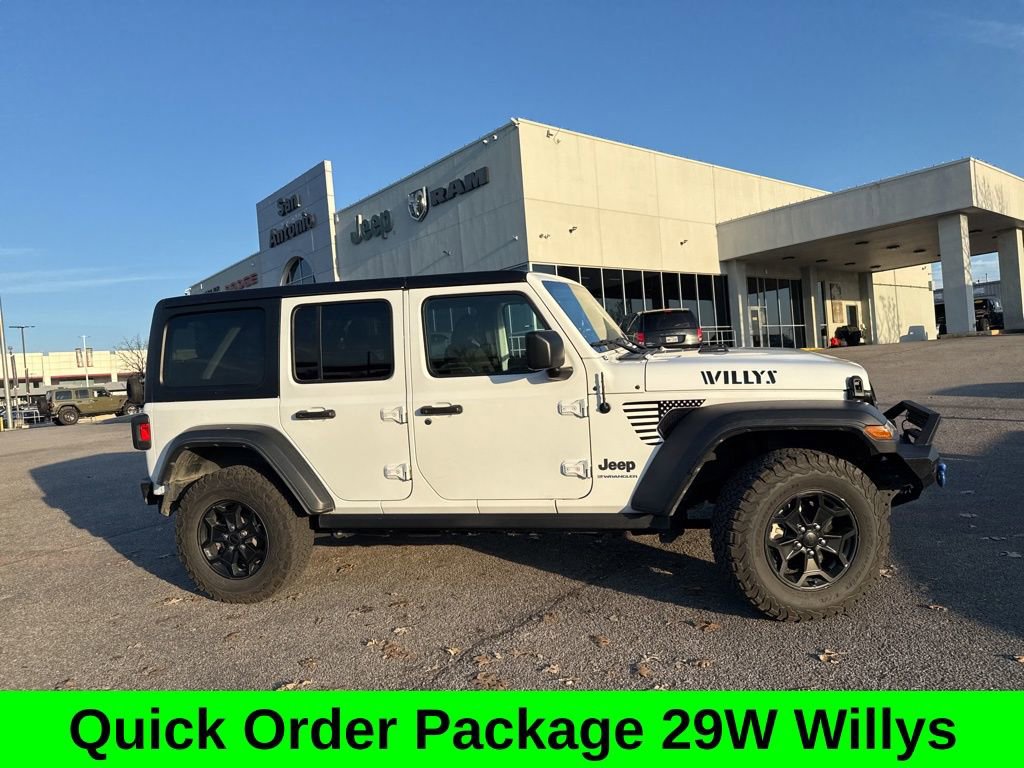 Used 2023 Jeep Wrangler Unlimited image 3