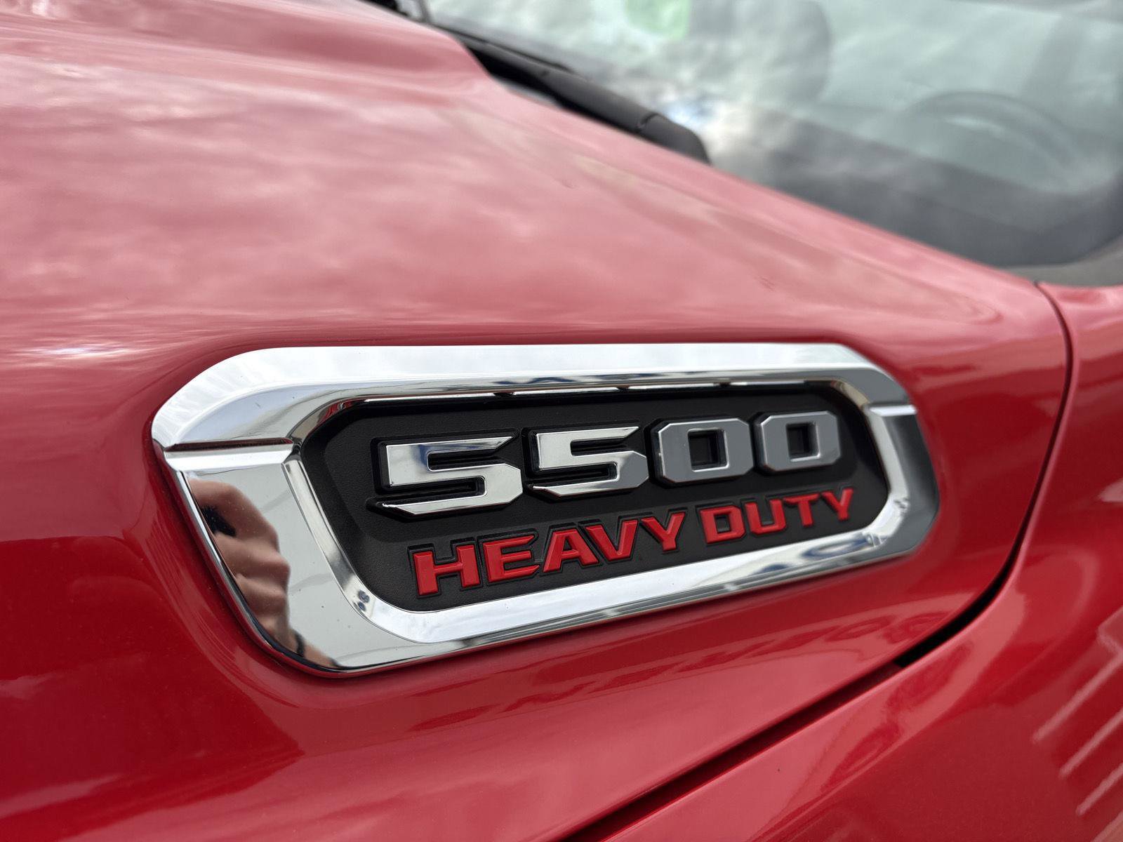Used 2022 RAM 5500 Tradesman AWD/4WD image 18