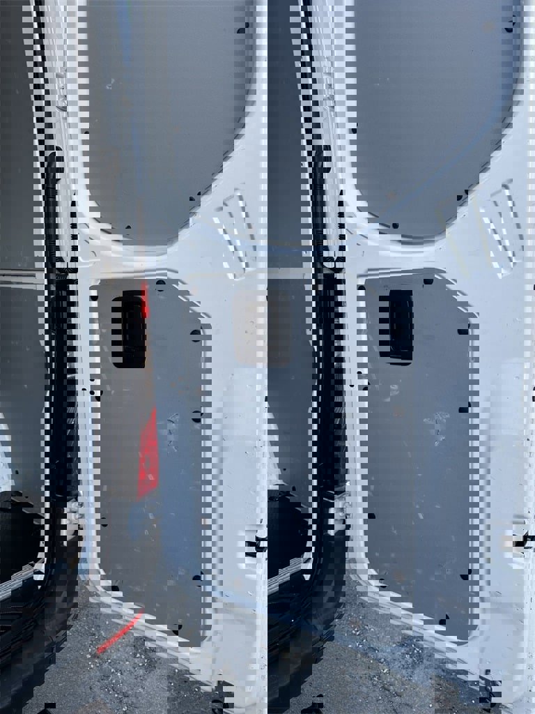 Used 2024 Mercedes-Benz Sprinter 144 Cargo w/ Acoustic Package image 27