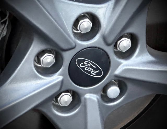 Used 2024 Ford Escape ST-Line w/ Tech Pack #1 AWD/4WD image 9