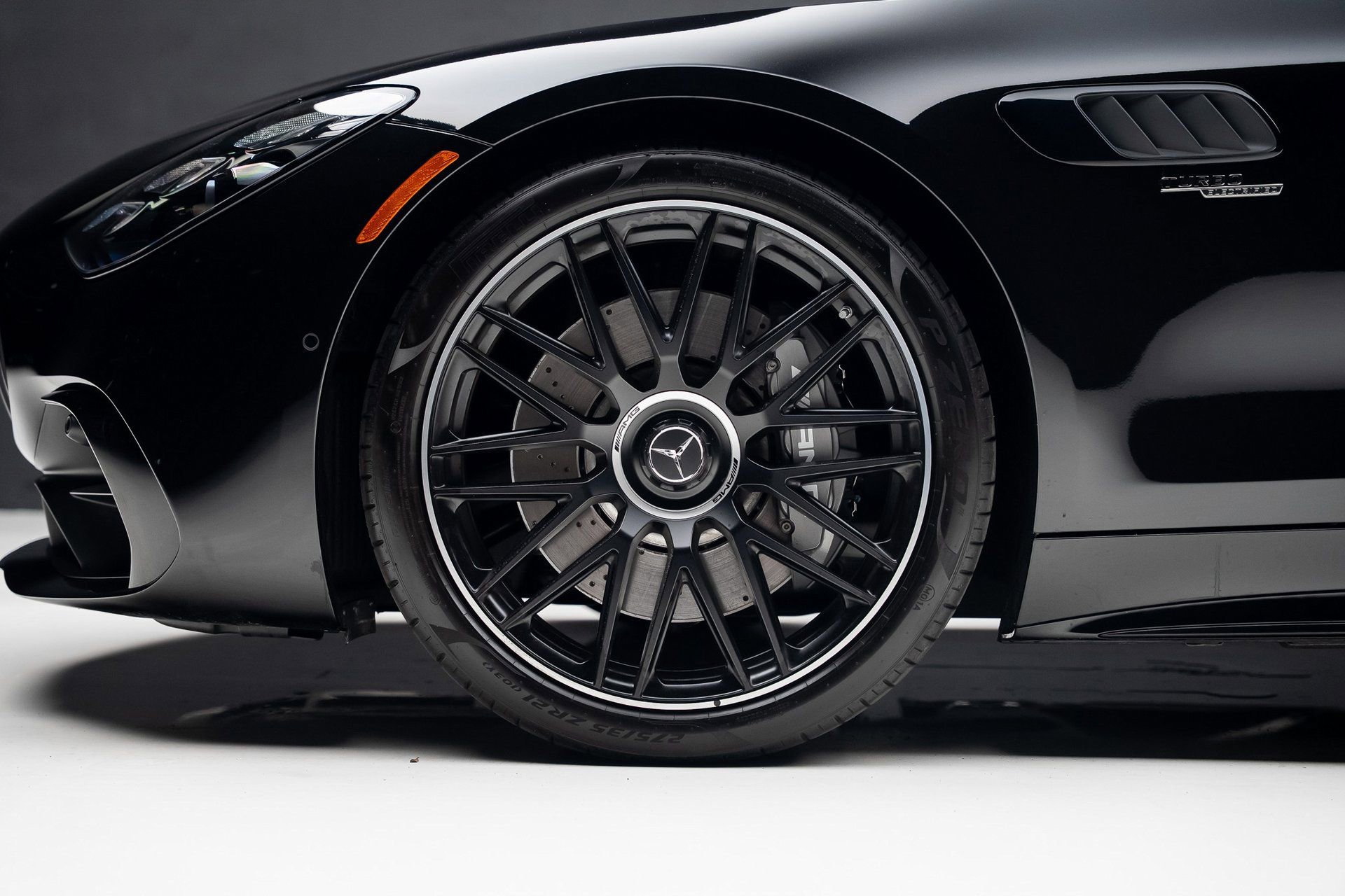 Used 2025 Mercedes-Benz AMG GT 43 image 20