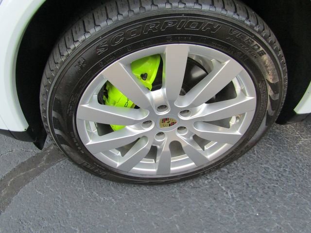 Used 2017 Porsche Cayenne S Platinum image 8