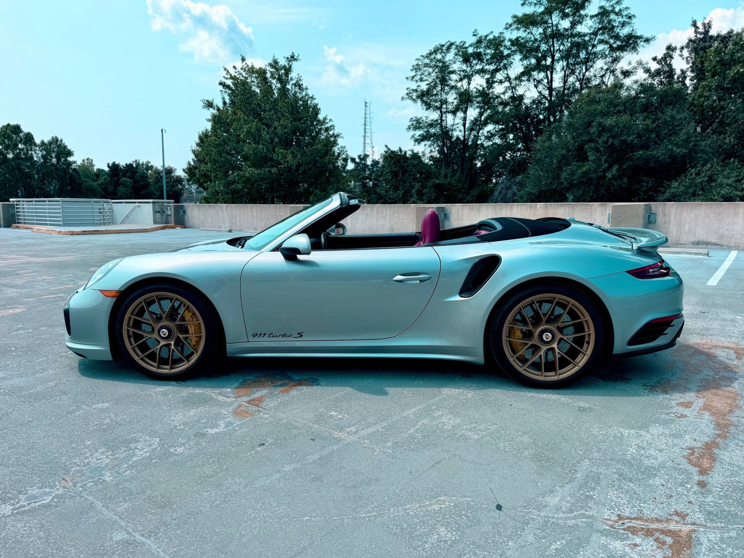 Used 2017 Porsche 911 Turbo S AWD/4WD image 10