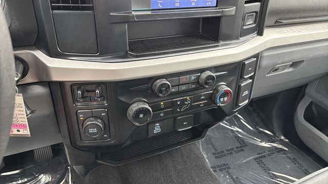 Used 2025 Ford F250 XLT image 14