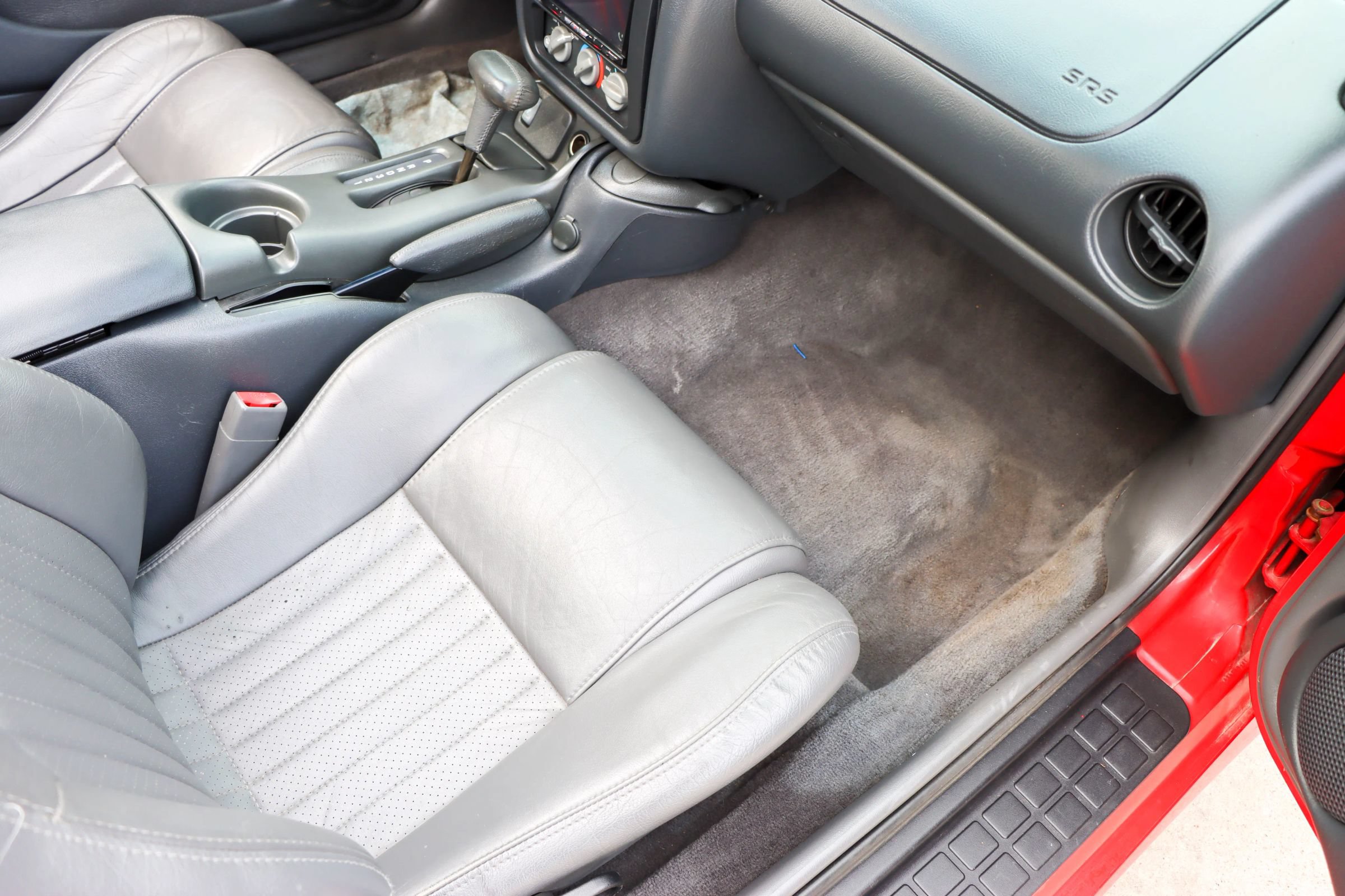 Used 1999 Pontiac Firebird Trans Am RWD image 16