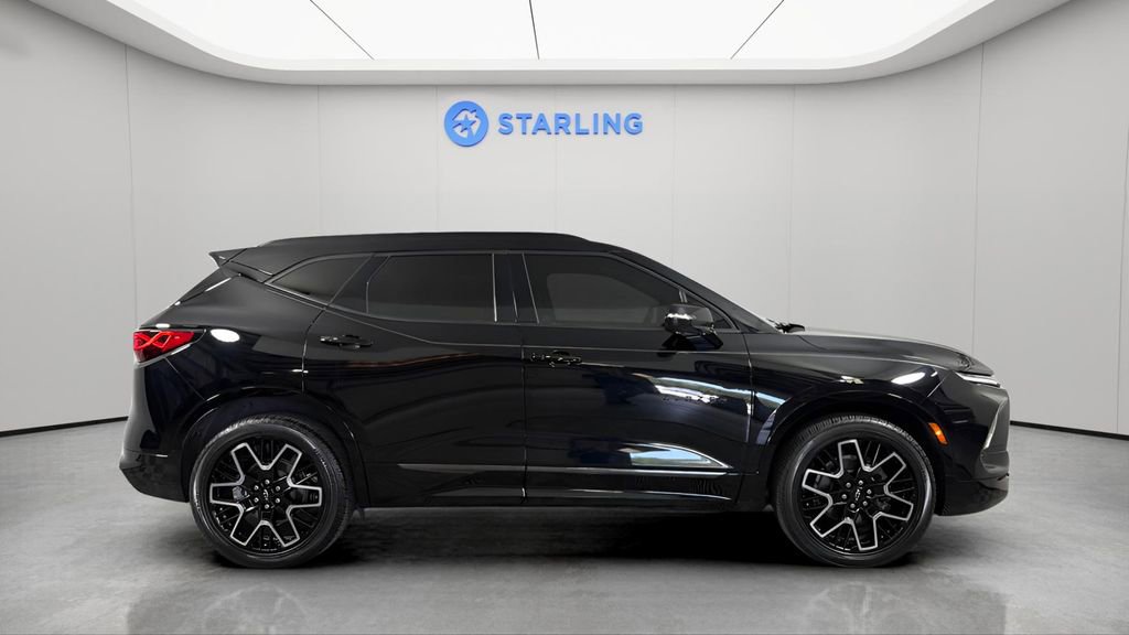 Used 2023 Chevrolet Blazer RS w/ Driver Confidence II Package FWD image 12